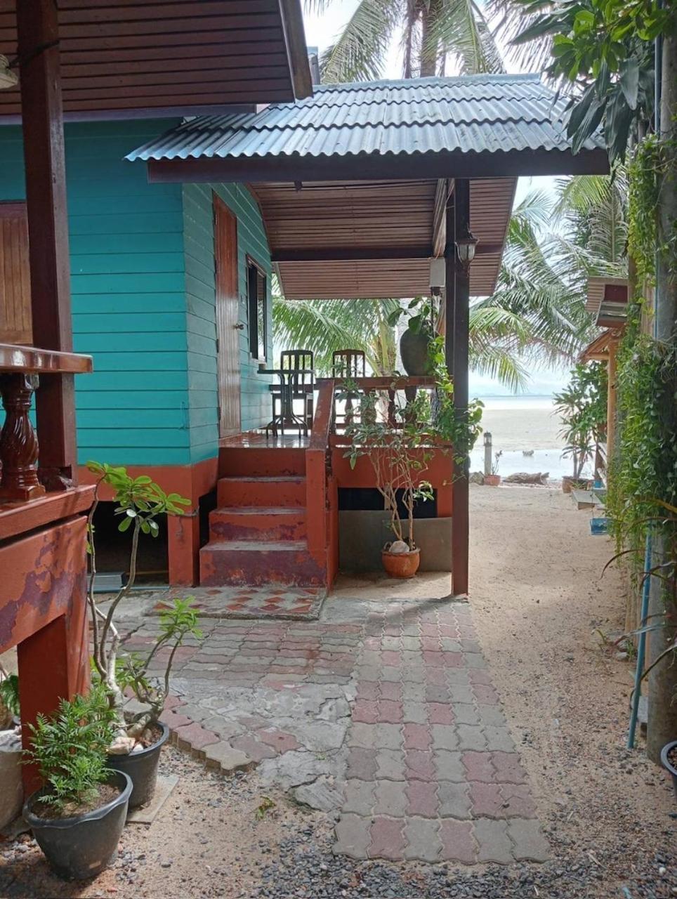 סריתאנו Free Concept Beach Resort מראה חיצוני תמונה